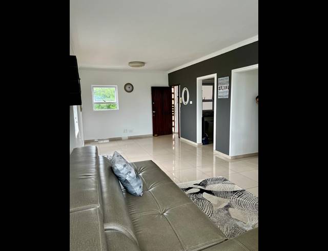 2 BEDROOM FLAT TO LET IN MUSGRAVE